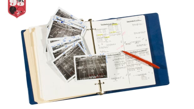 belichick-playbook-960-logo.jpg